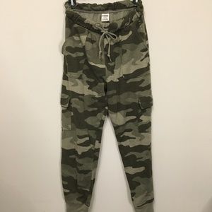 PINK VS camo sweatpants